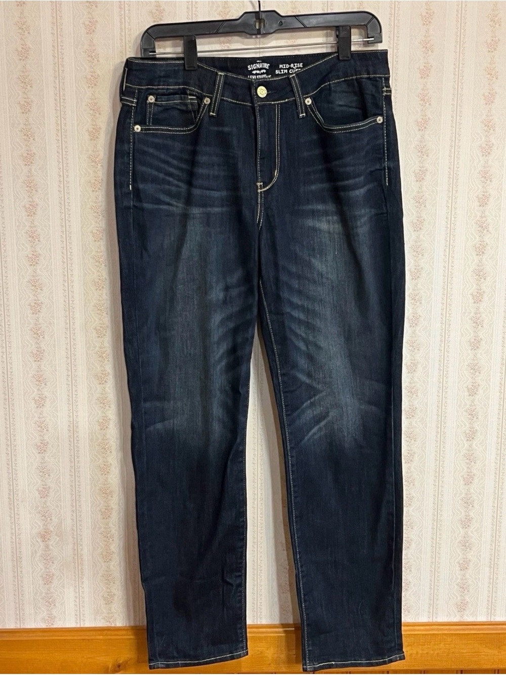 Levi's Straight Jeans in Dark Indigo